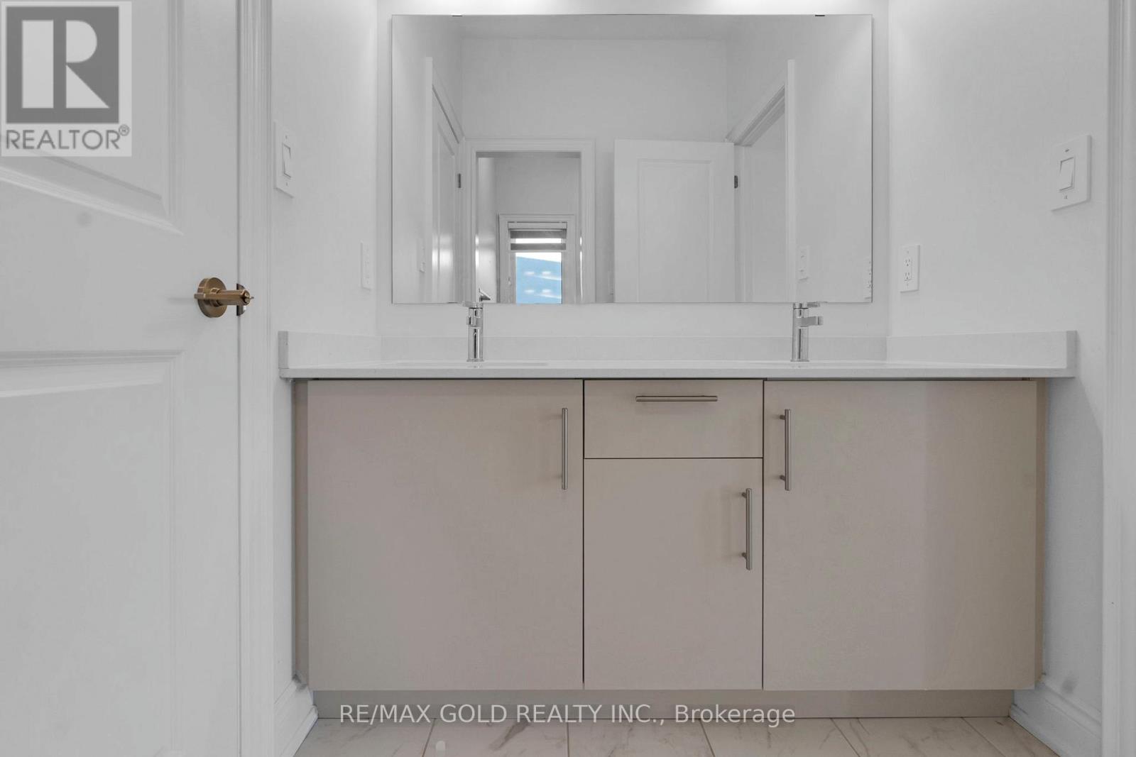 23 Bermondsey Way, Brampton, Ontario  L6Y 0E4 - Photo 34 - W13802254