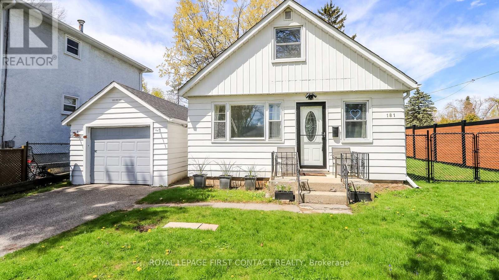 181 NAPIER STREET, Barrie, Ontario
