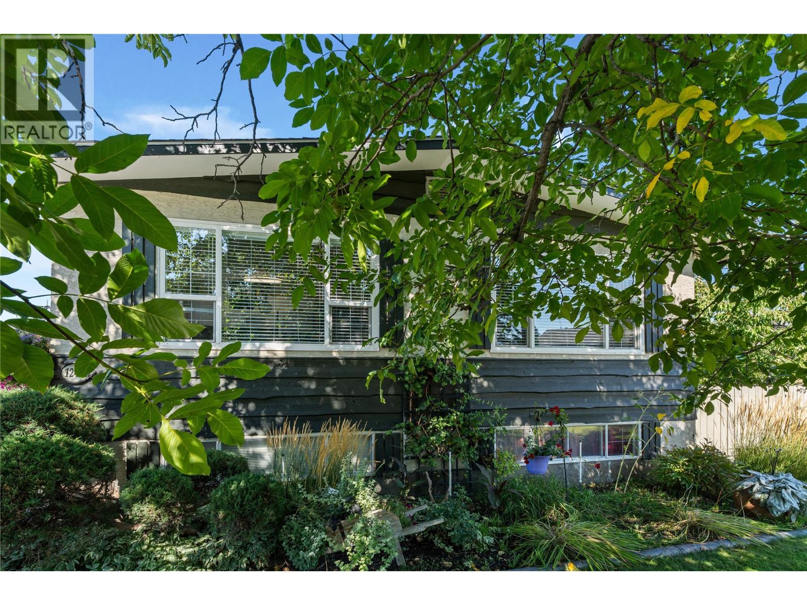 1240 Collison Road, Kelowna, British Columbia