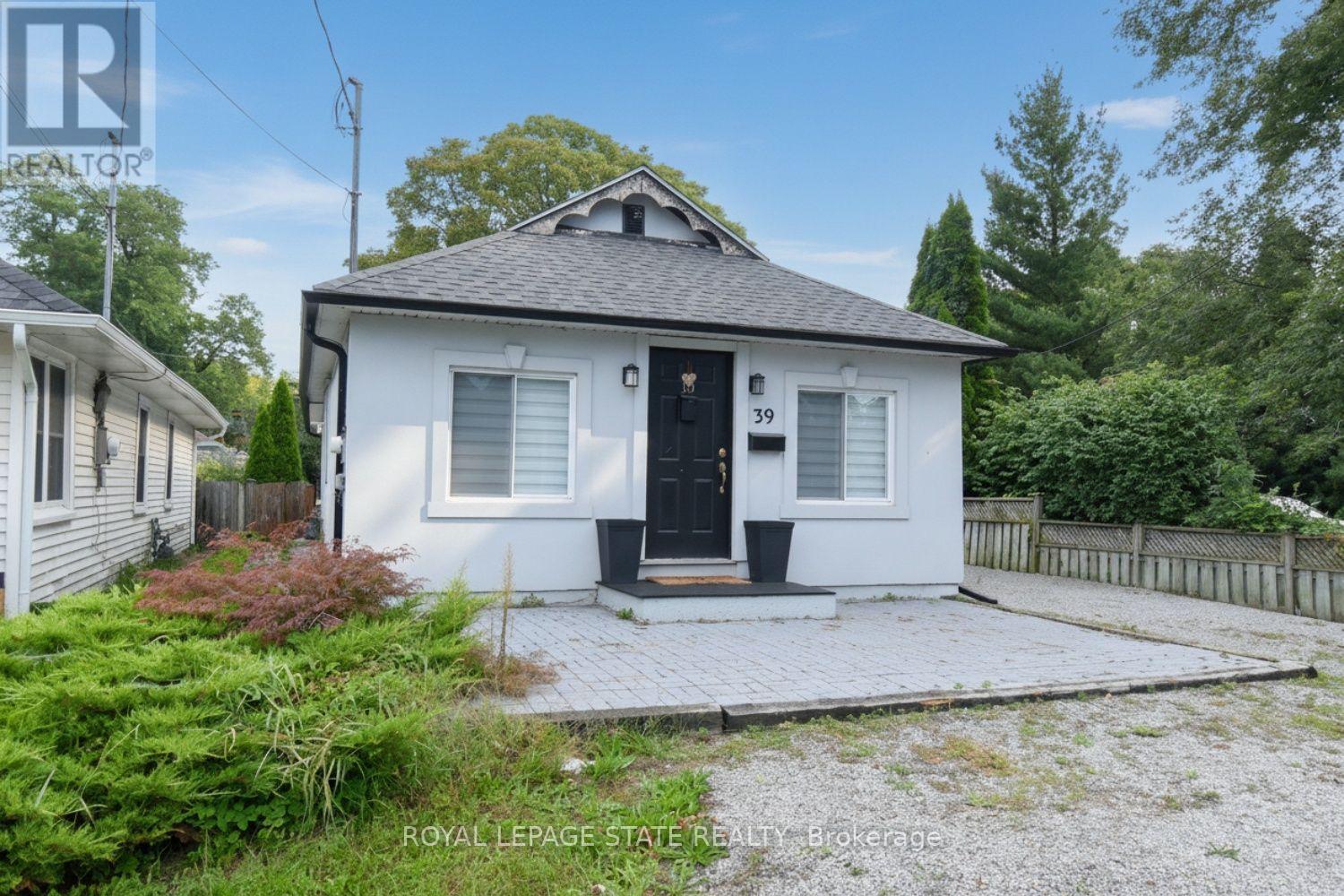 10 GRAHAM STREET, St. Catharines, Ontario
