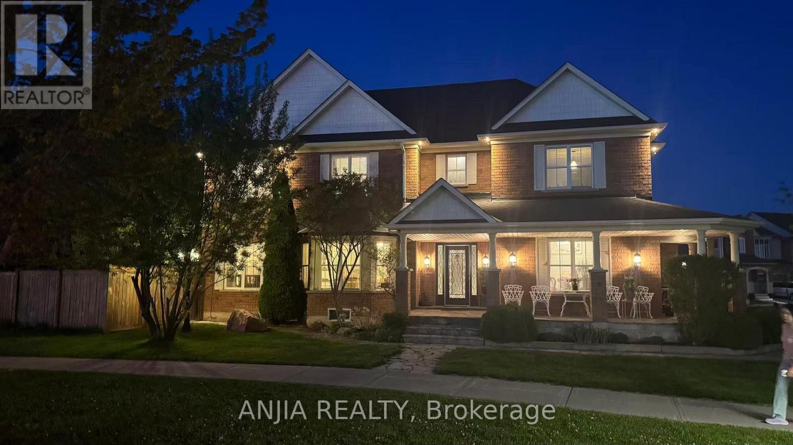 38 Harper's Gate Way, Whitchurch-Stouffville, Ontario  L4A 1P2 - Photo 2 - N13784902