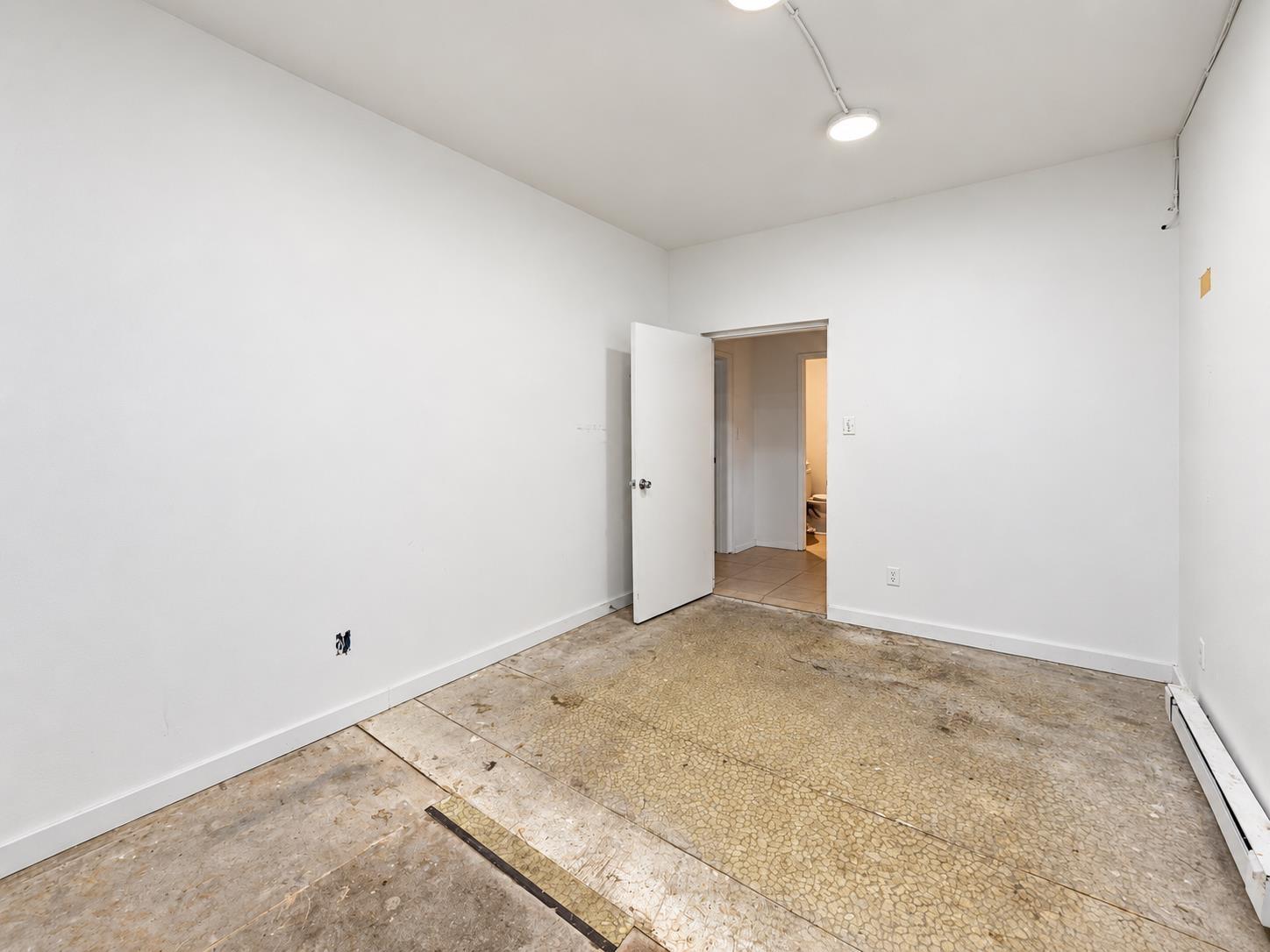 13897 56a Avenue, Surrey, British Columbia  V3X 2X5 - Photo 32 - R3164403