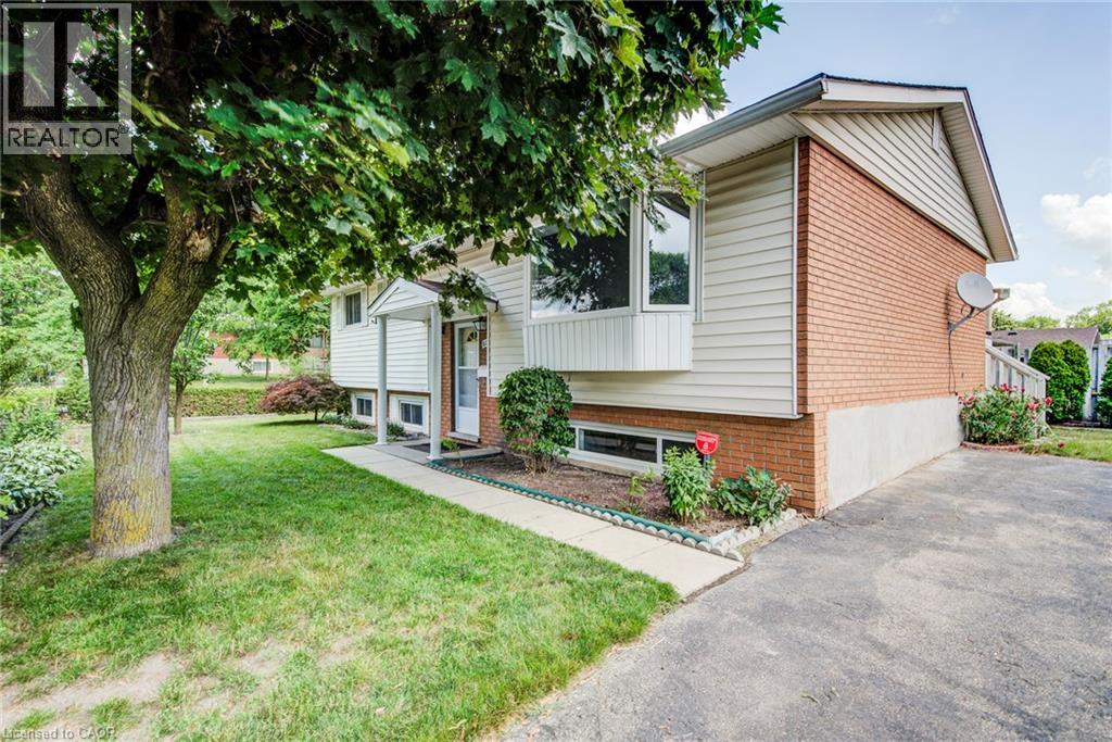 602 Highpoint Avenue, Waterloo, Ontario  N2L 4N1 - Photo 22 - 40864527