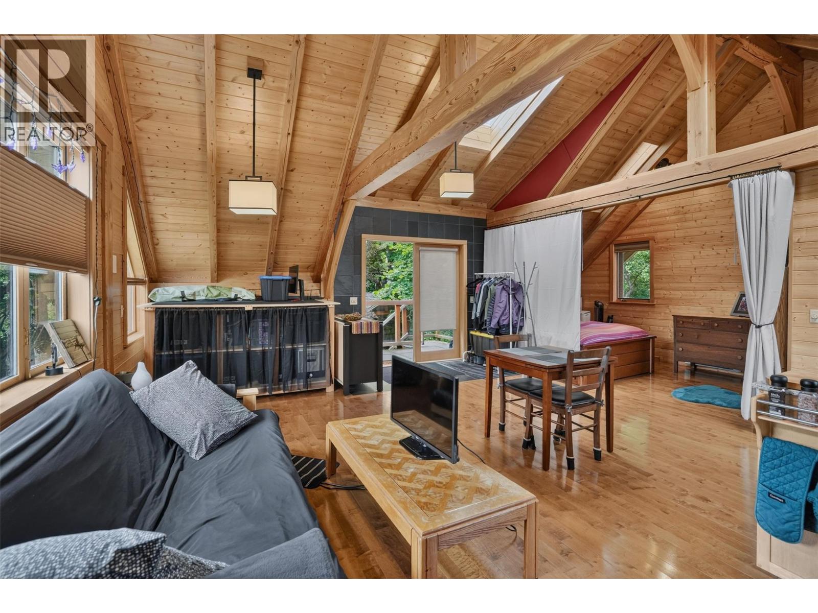 202 B Avenue, Kaslo, British Columbia V0G 1M0 - Photo 50 - 10393002