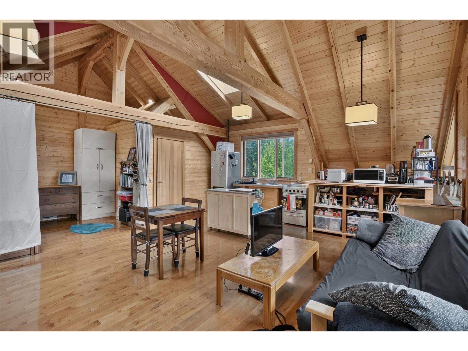 202 B Avenue, Kaslo, British Columbia V0G 1M0 - Photo 51 - 10393002