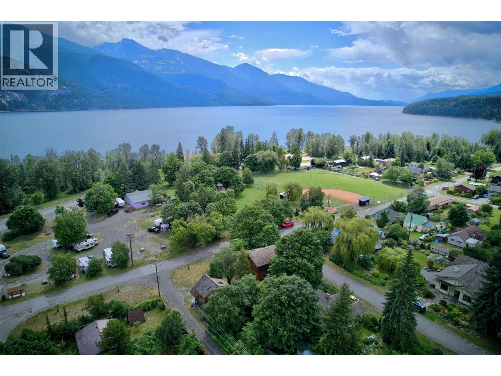 202 B Avenue, Kaslo, British Columbia V0G 1M0 - Photo 72 - 10393002
