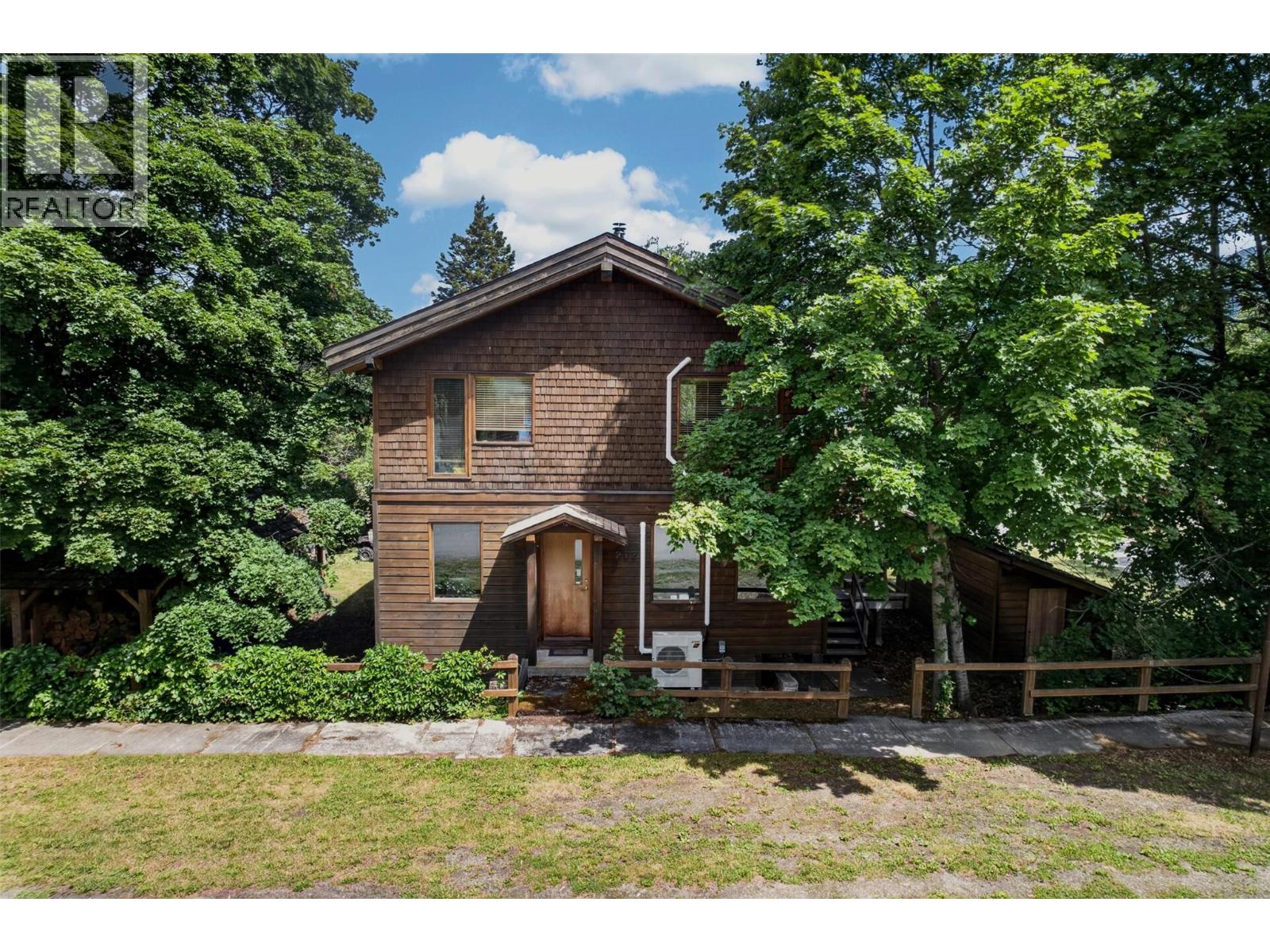 202 B Avenue, Kaslo, British Columbia V0G 1M0 - Photo 65 - 10393002