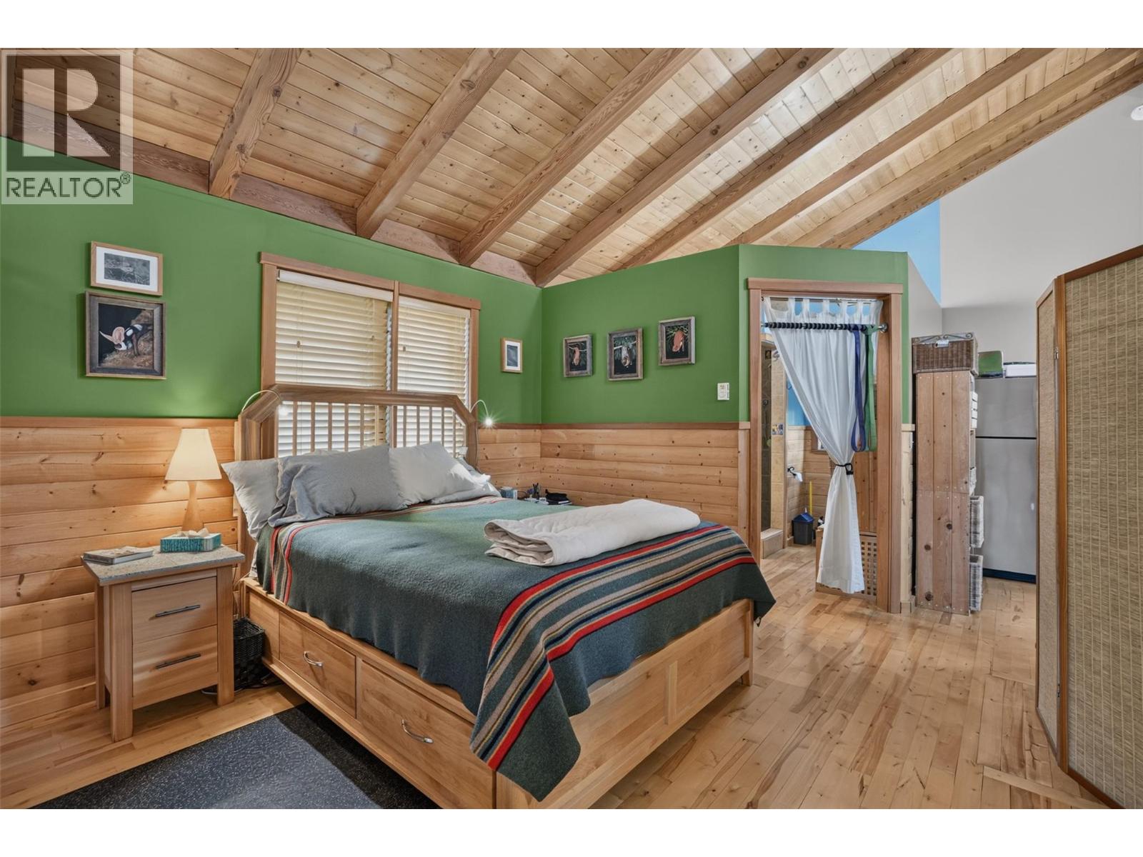 202 B Avenue, Kaslo, British Columbia V0G 1M0 - Photo 21 - 10393002
