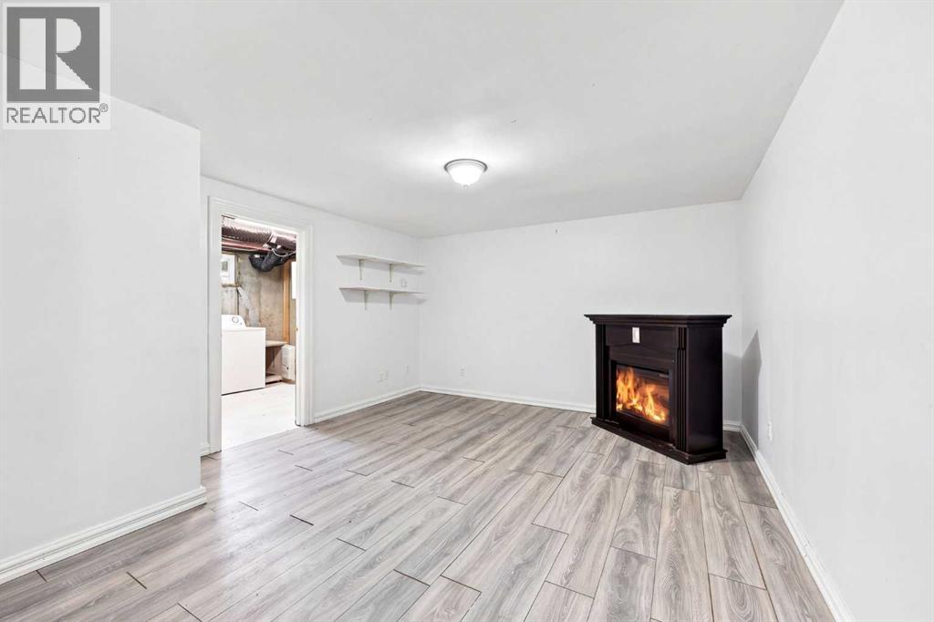 542 Regal Park Ne, Calgary, Alberta T2E 0S6 - Photo 23 - A2342433