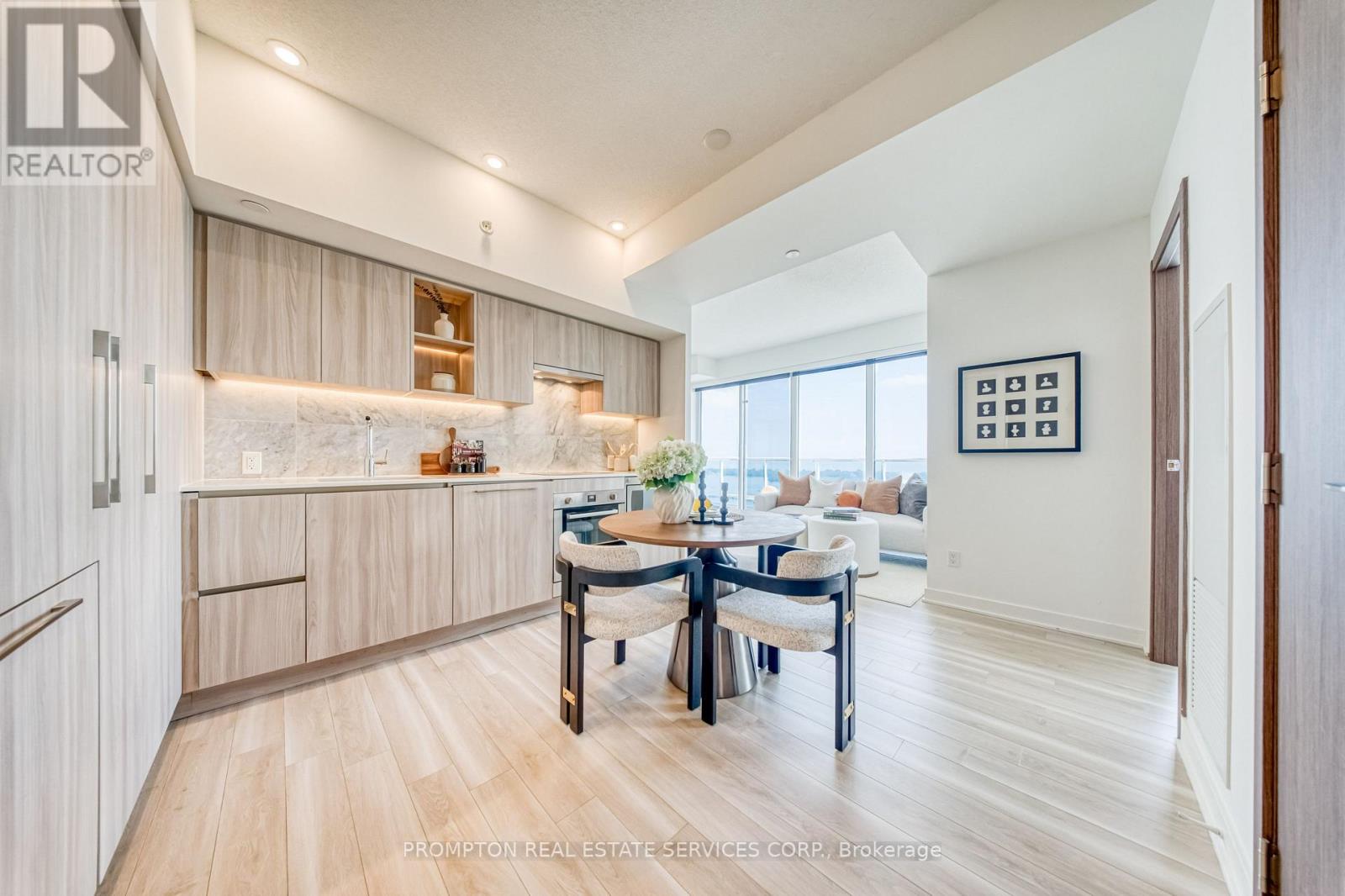 4011 - 19 Bathurst Street, Toronto, Ontario  M5V 0N2 - Photo 4 - C13798520