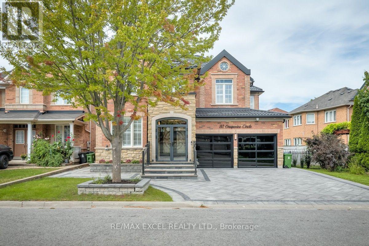 32 Grapevine Circle, Toronto, Ontario  M1X 1X5 - Photo 48 - E13798566