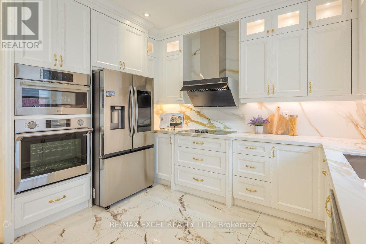 32 Grapevine Circle, Toronto, Ontario  M1X 1X5 - Photo 16 - E13798566