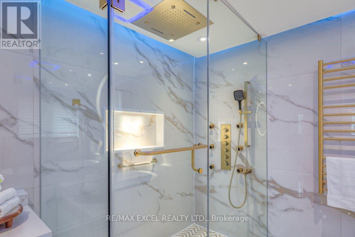 32 Grapevine Circle, Toronto, Ontario  M1X 1X5 - Photo 31 - E13798566