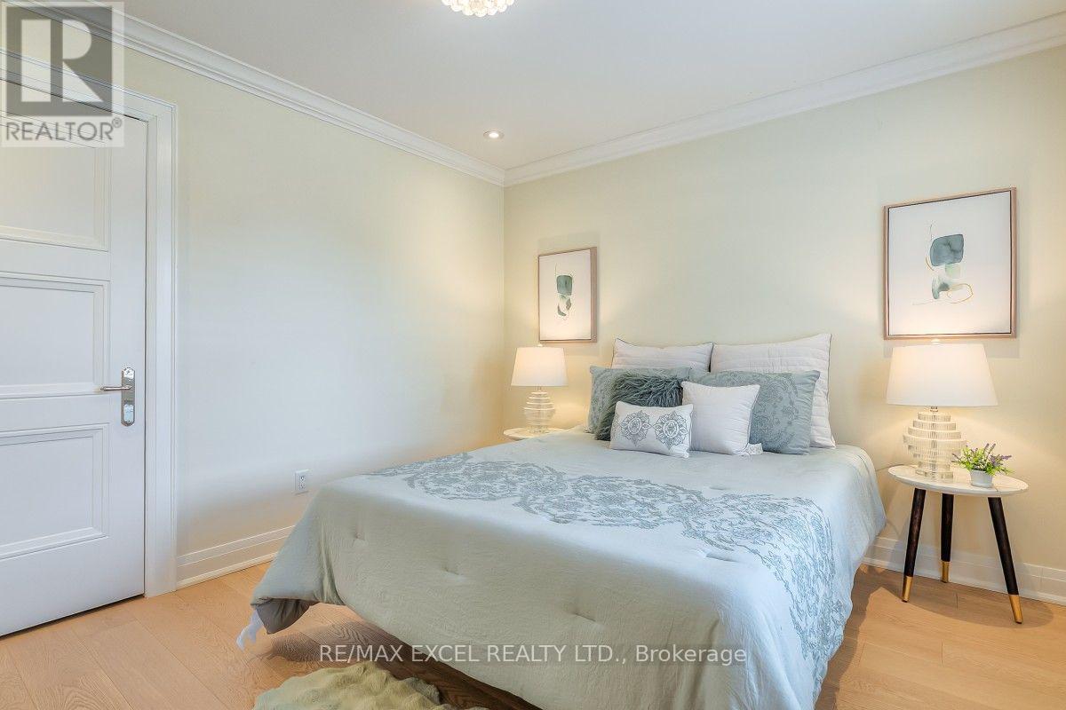 32 Grapevine Circle, Toronto, Ontario  M1X 1X5 - Photo 42 - E13798566