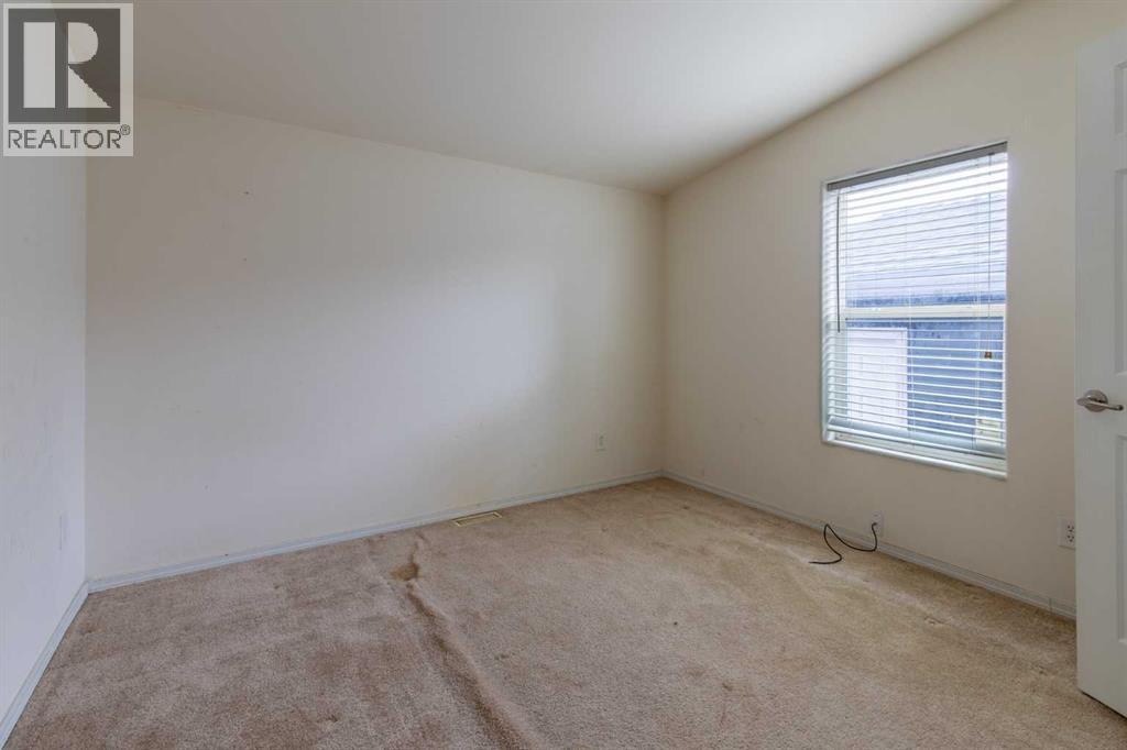 503 5 Avenue, Warner, Alberta  T0K 2L0 - Photo 13 - A2345224