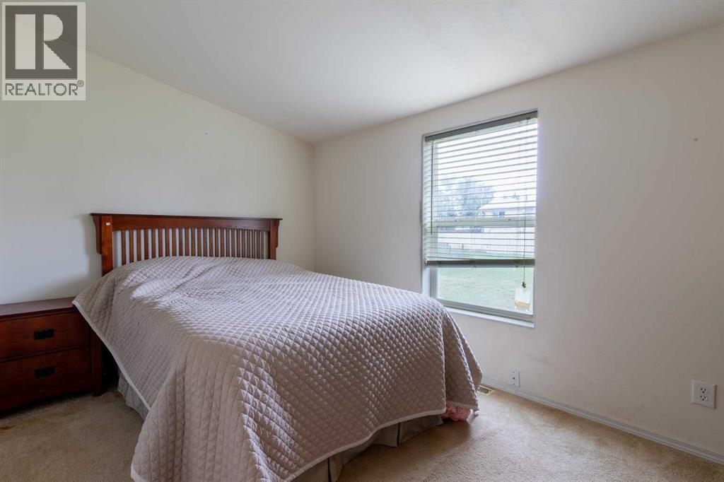 503 5 Avenue, Warner, Alberta  T0K 2L0 - Photo 15 - A2345224