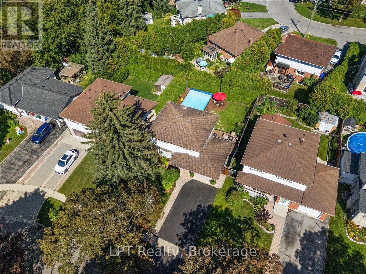 514 Oakwood Avenue, Oshawa, Ontario  L1G 2R2 - Photo 3 - E13802492