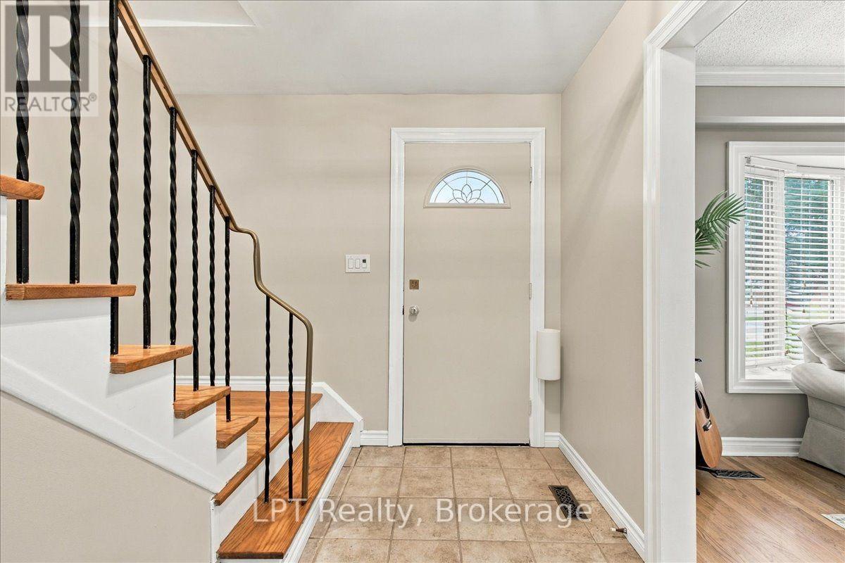 514 Oakwood Avenue, Oshawa, Ontario  L1G 2R2 - Photo 5 - E13802492