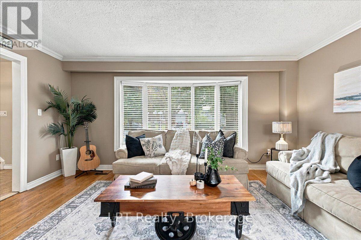 514 Oakwood Avenue, Oshawa, Ontario  L1G 2R2 - Photo 9 - E13802492