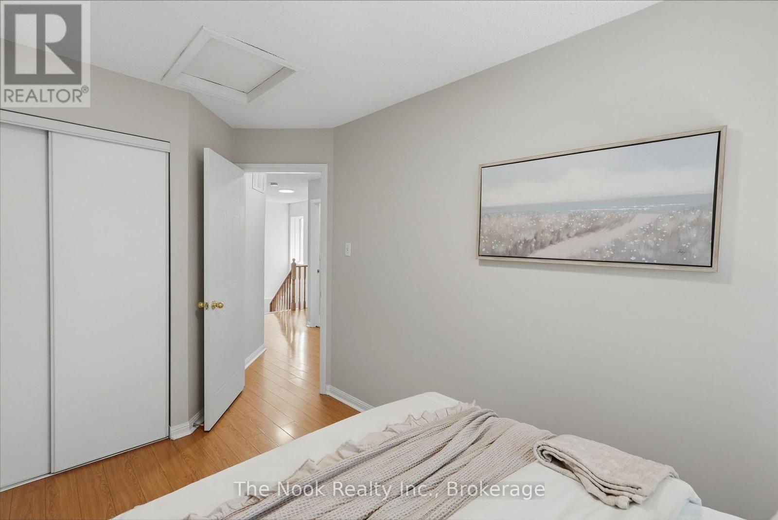 33 Aspen Park Way, Whitby, Ontario  L1N 9M6 - Photo 32 - E13802504
