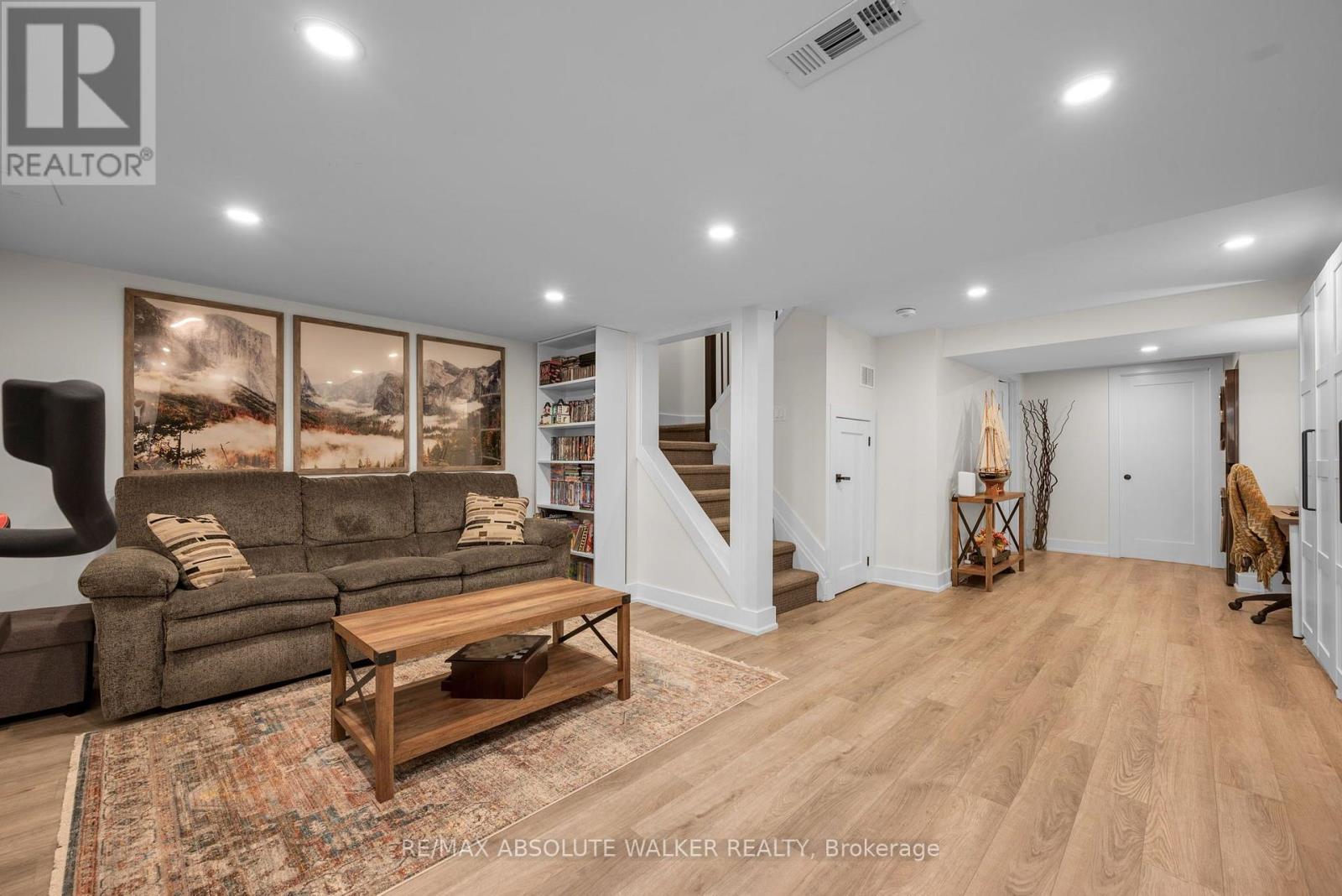 6445 Natalie Way, Ottawa, Ontario  K1C 4Y2 - Photo 25 - X13801958