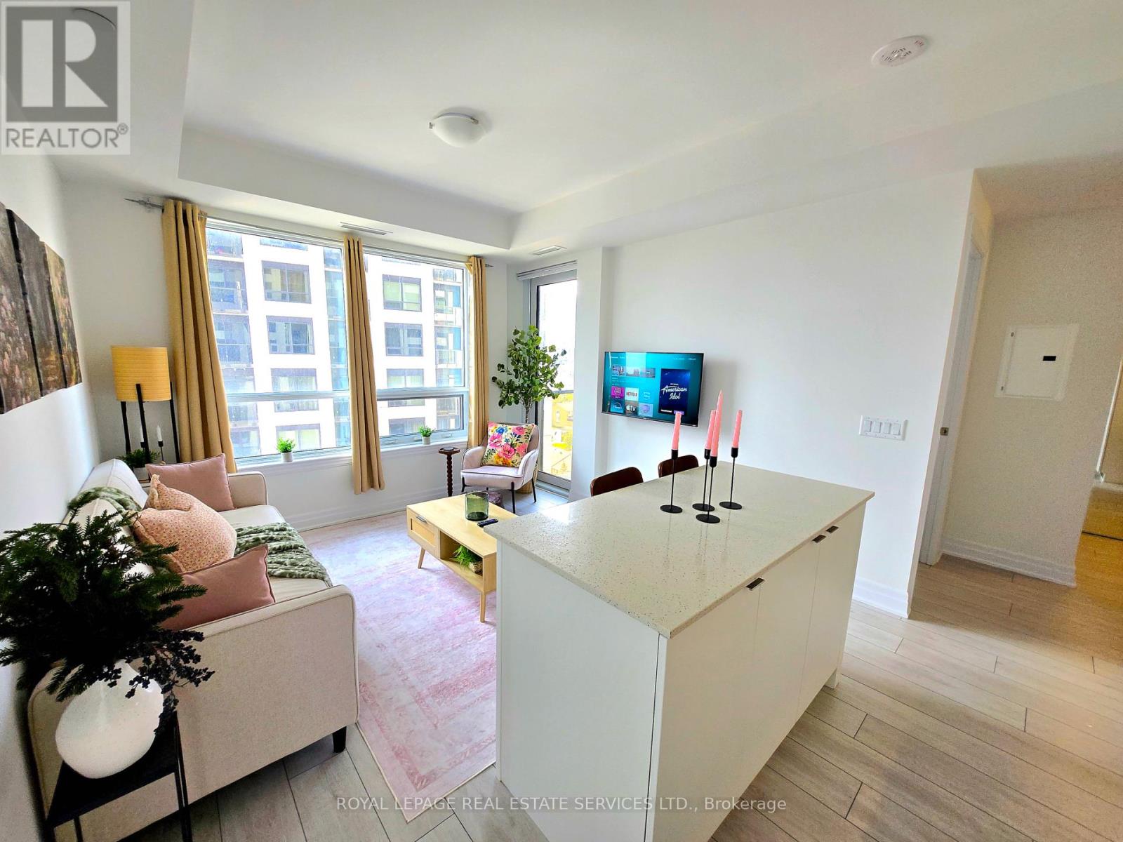 1108 - 30 Elm Drive W, Mississauga (Fairview), Ontario  L5B 0N6 - Photo 2 - W13798578