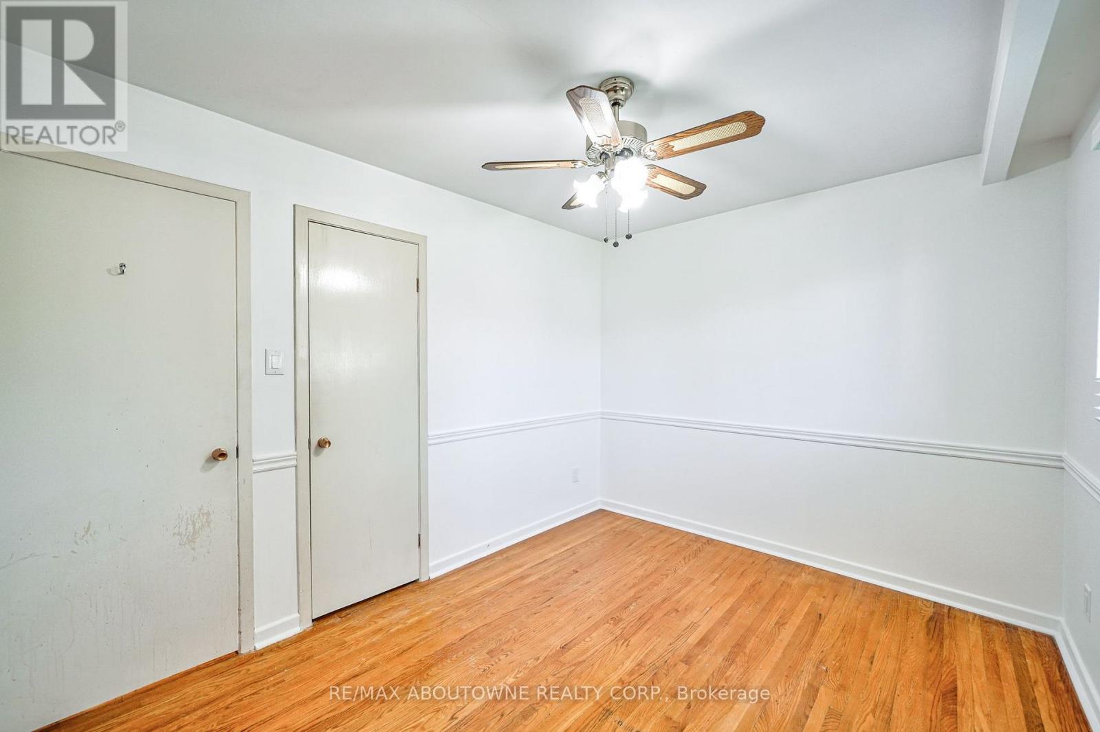 Upper - 4395 Longmoor Drive, Burlington (Shoreacres), Ontario  L7L 1X8 - Photo 27 - W13798628