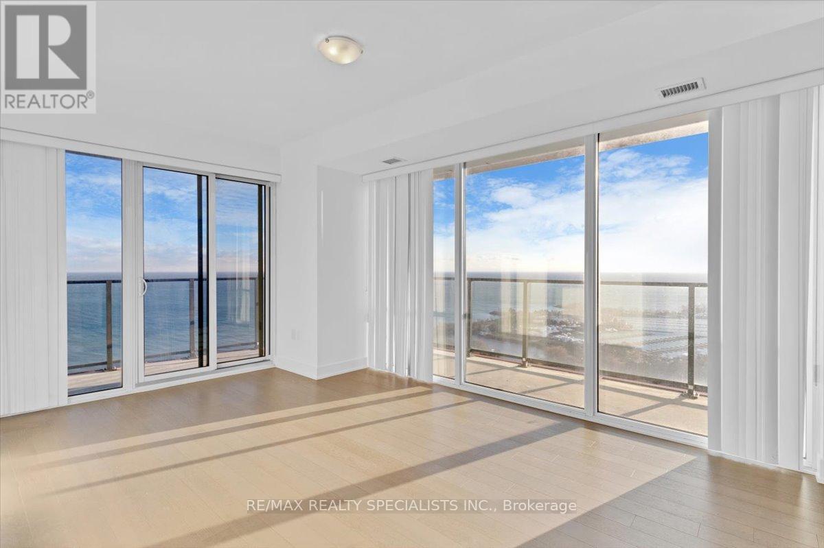 3210 - 20 Shorebreeze Drive S, Toronto, Ontario  M8V 0C7 - Photo 1 - W13798672