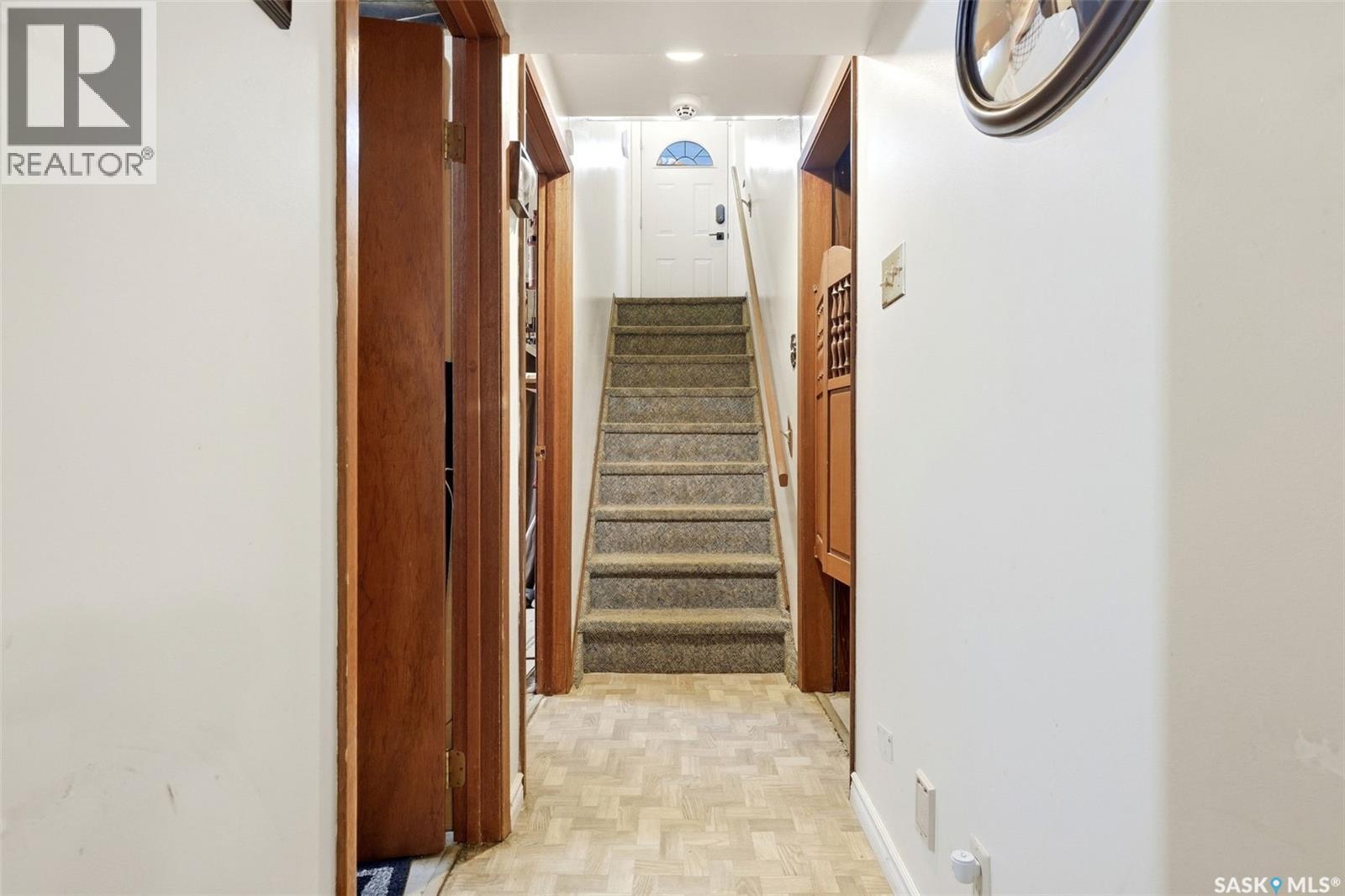 39 Kennedy Crescent, Regina, Saskatchewan  S4R 6G3 - Photo 23 - SK048780