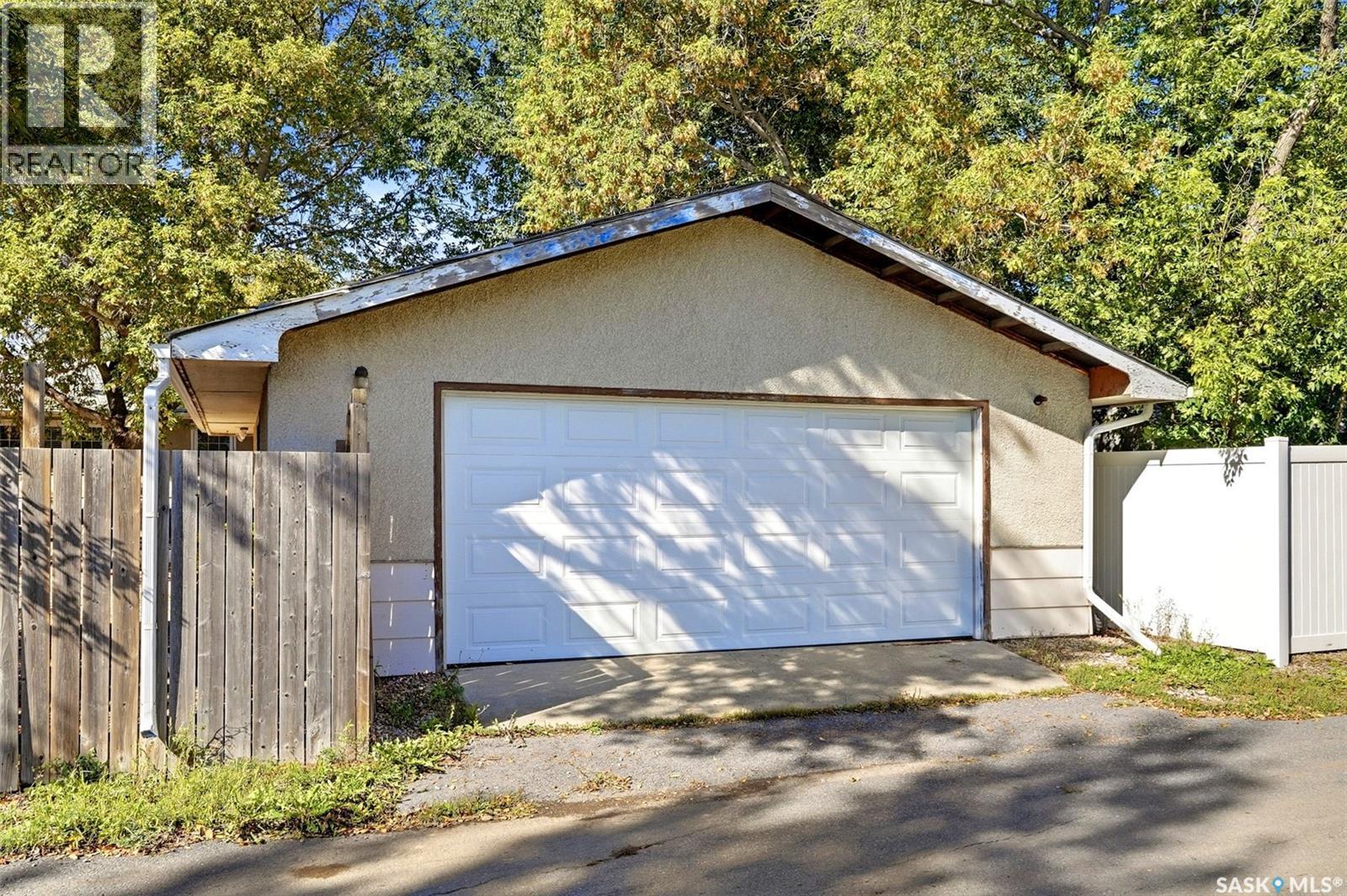 39 Kennedy Crescent, Regina, Saskatchewan  S4R 6G3 - Photo 44 - SK048780