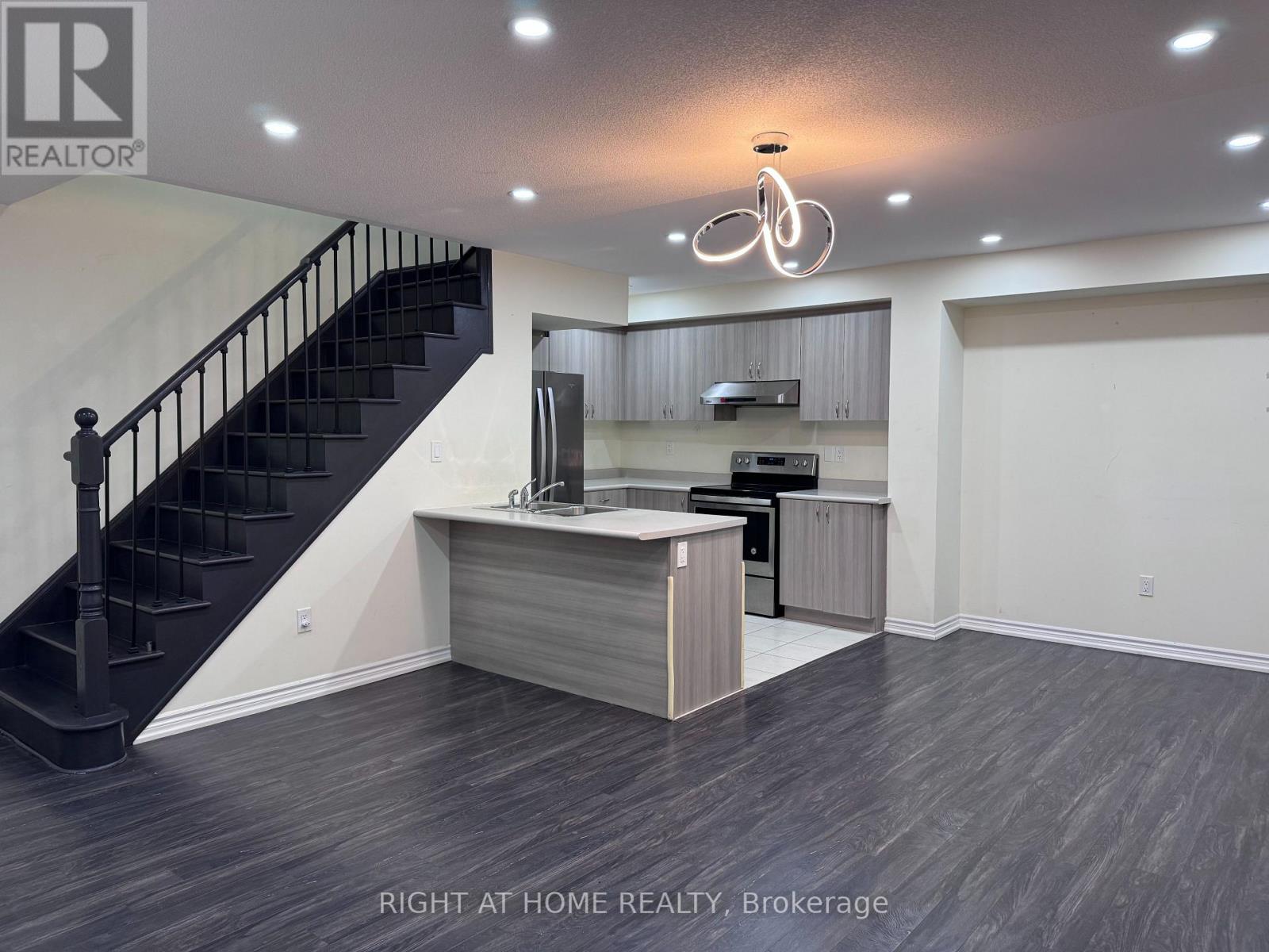 191 - 200 VETERANS DRIVE, brampton (northwest brampton), Ontario