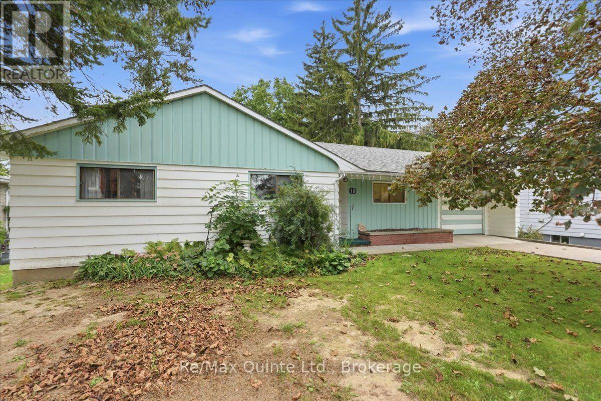 1B ROGERS STREET, Prince Edward County, Ontario