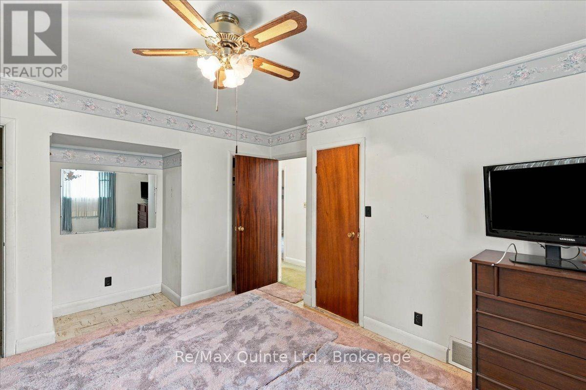 1b Rogers Street, Prince Edward County, Ontario  K0K 2T0 - Photo 16 - X13802414