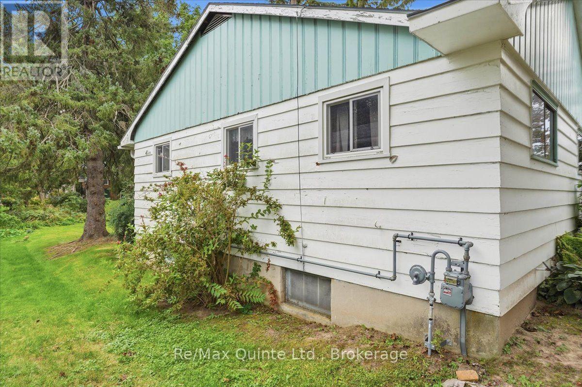 1b Rogers Street, Prince Edward County, Ontario  K0K 2T0 - Photo 22 - X13802414