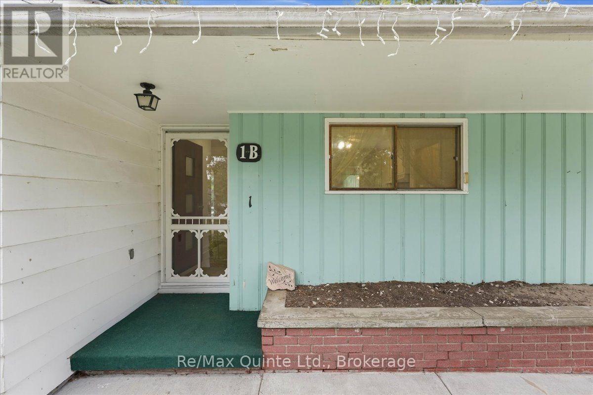 1b Rogers Street, Prince Edward County, Ontario  K0K 2T0 - Photo 3 - X13802414