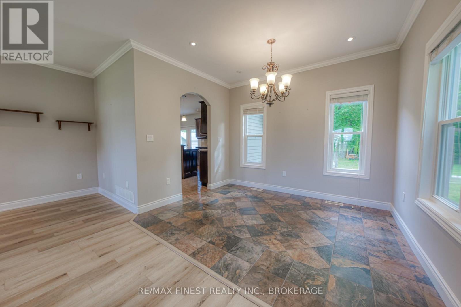 10 Owen Avenue, Front Of Leeds & Seeleys Bay, Ontario  K7G 2V4 - Photo 18 - X13802506