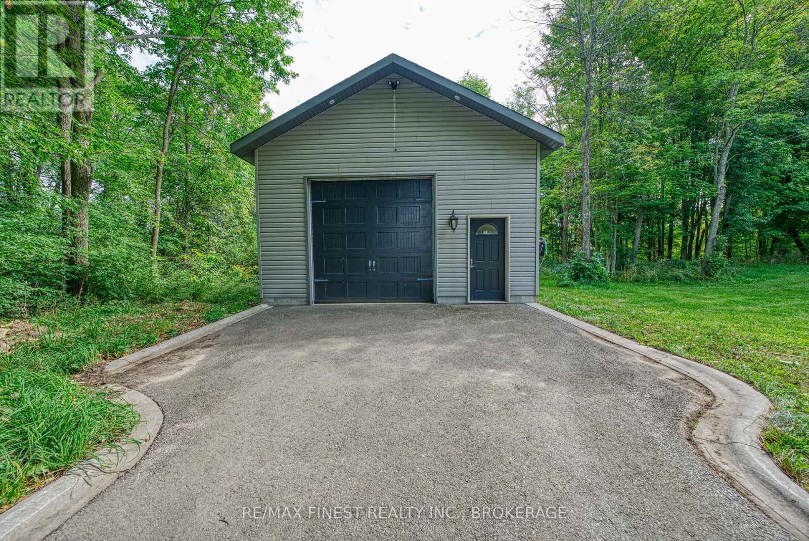 10 Owen Avenue, Front Of Leeds & Seeleys Bay, Ontario  K7G 2V4 - Photo 43 - X13802506