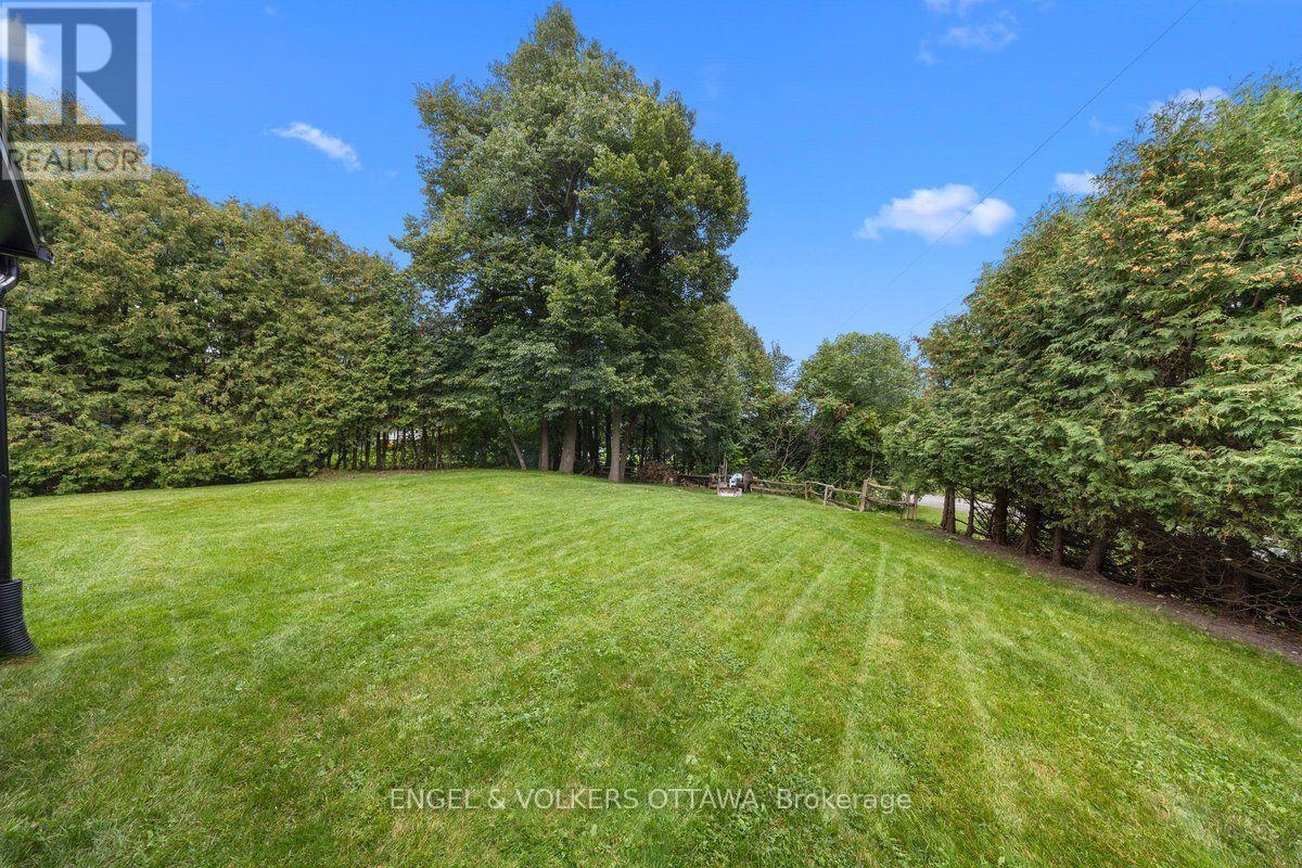 1393 Sutherland Drive, Ottawa, Ontario  K4M 1B3 - Photo 39 - X13802330