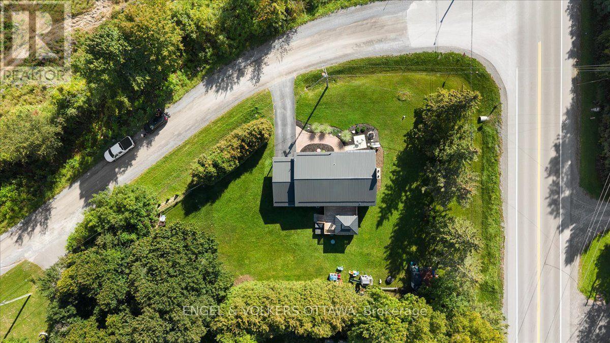 1393 Sutherland Drive, Ottawa, Ontario  K4M 1B3 - Photo 41 - X13802330