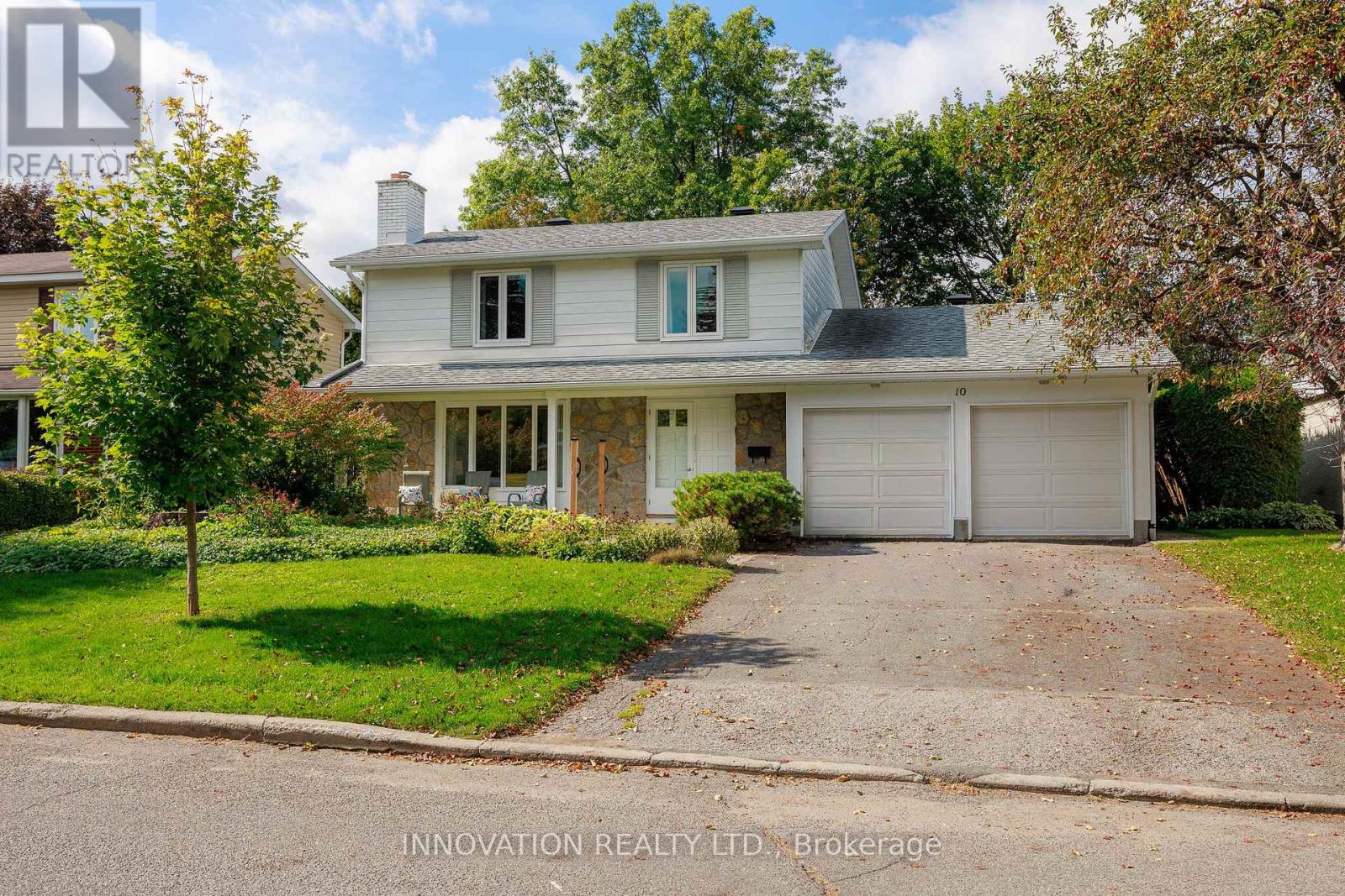 10 WELKIN CRESCENT, Ottawa, Ontario