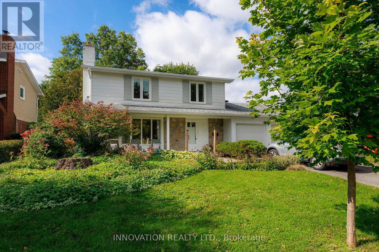 10 Welkin Crescent, Ottawa, Ontario  K2E 5M5 - Photo 2 - X13802478