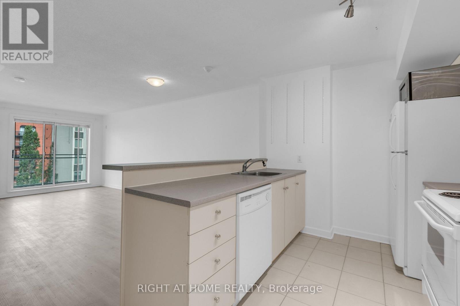 708 - 138 Somerset Street W, Ottawa, Ontario  K2P 0A3 - Photo 10 - X13802526