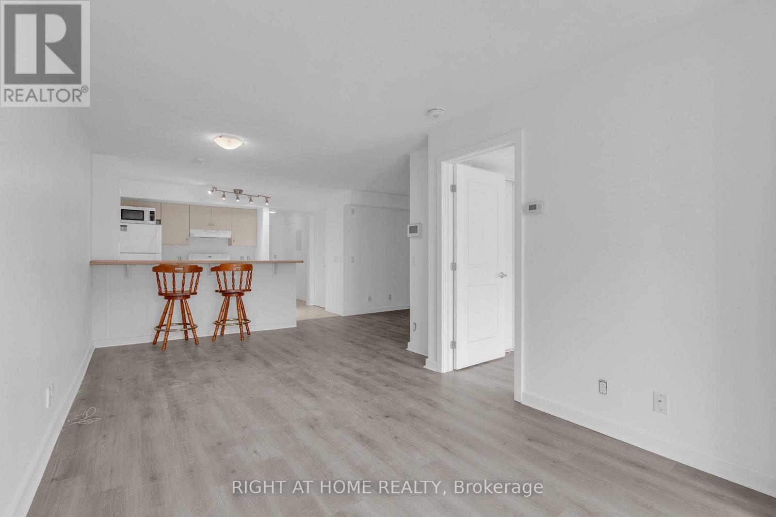 708 - 138 Somerset Street W, Ottawa, Ontario  K2P 0A3 - Photo 16 - X13802526