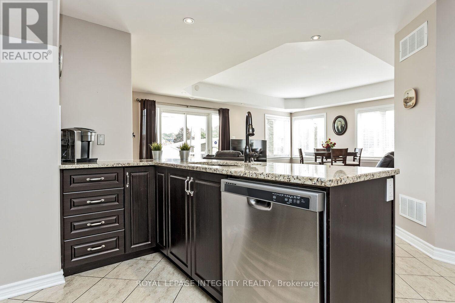 5 - 1230 Marenger Street, Ottawa, Ontario  K1C 1S2 - Photo 5 - X13802568