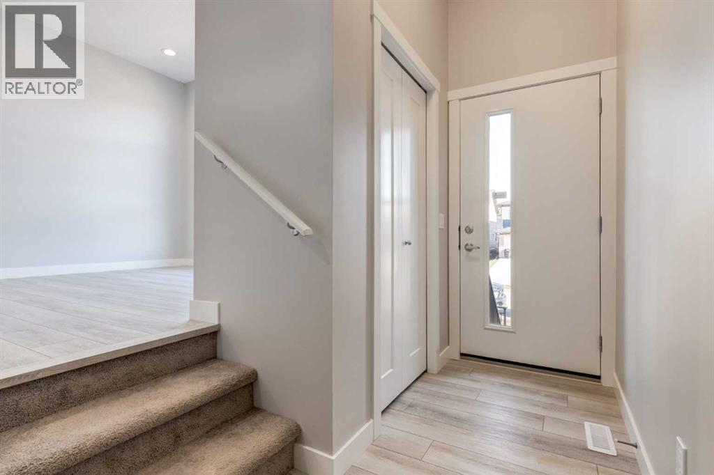 156 Walden Lane SE, Calgary, Alberta  T2X 2A7 - Photo 3 - A2345580
