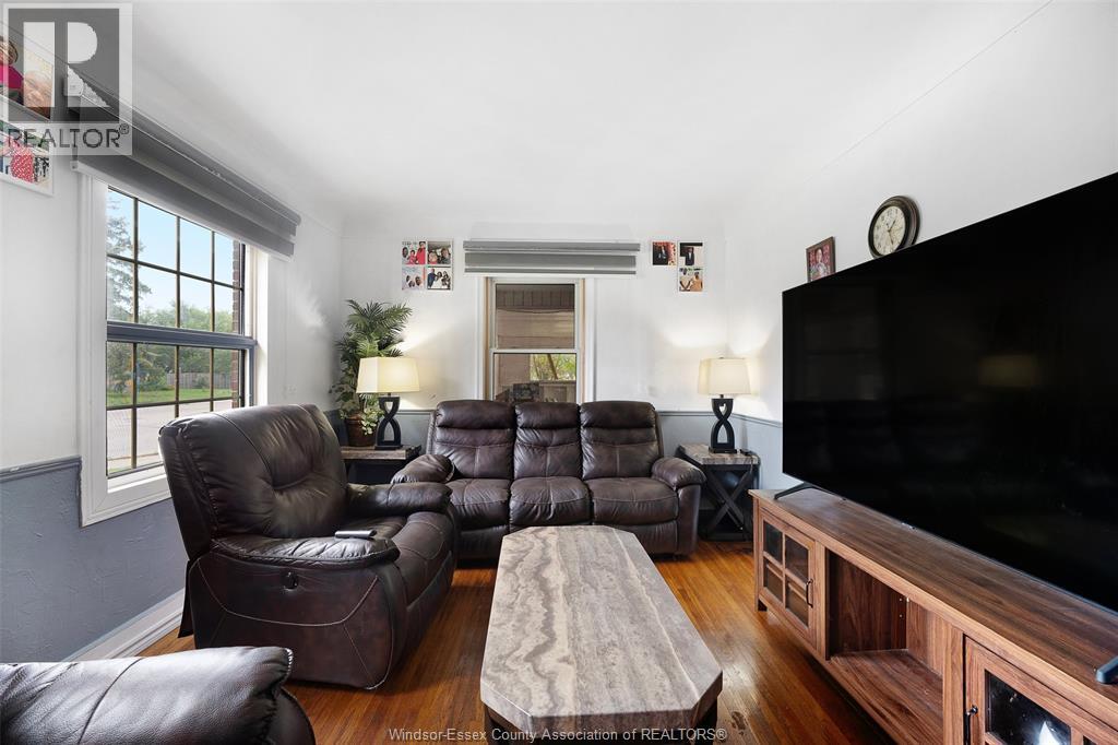 7275 Wyandotte, Windsor, Ontario  N8S 1R5 - Photo 11 - 26023013