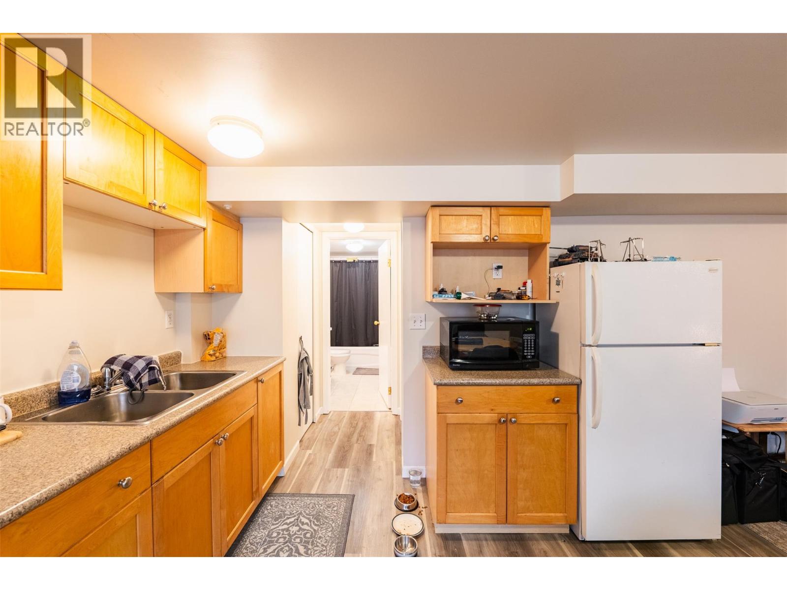 220-222 Vernon Street, Nelson, British Columbia  V1L 4E2 - Photo 28 - 10400573