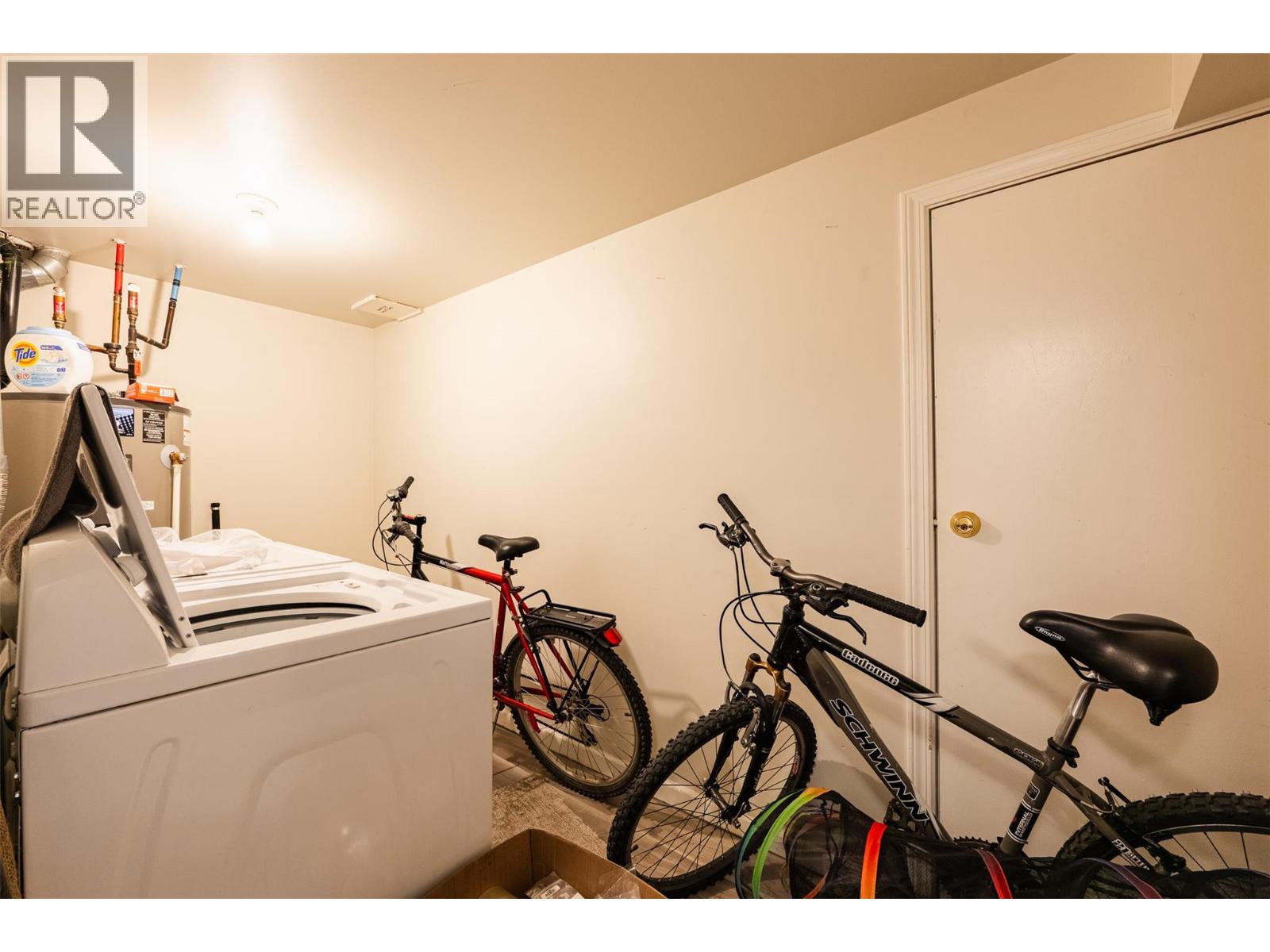 220-222 Vernon Street, Nelson, British Columbia  V1L 4E2 - Photo 30 - 10400573