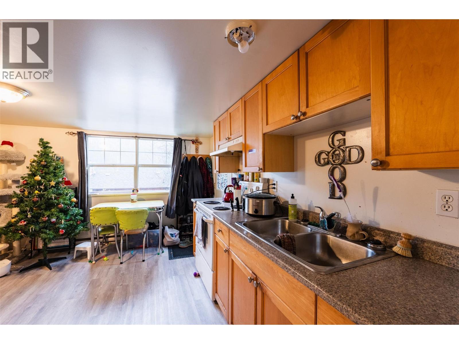 220-222 Vernon Street, Nelson, British Columbia  V1L 4E2 - Photo 54 - 10400573