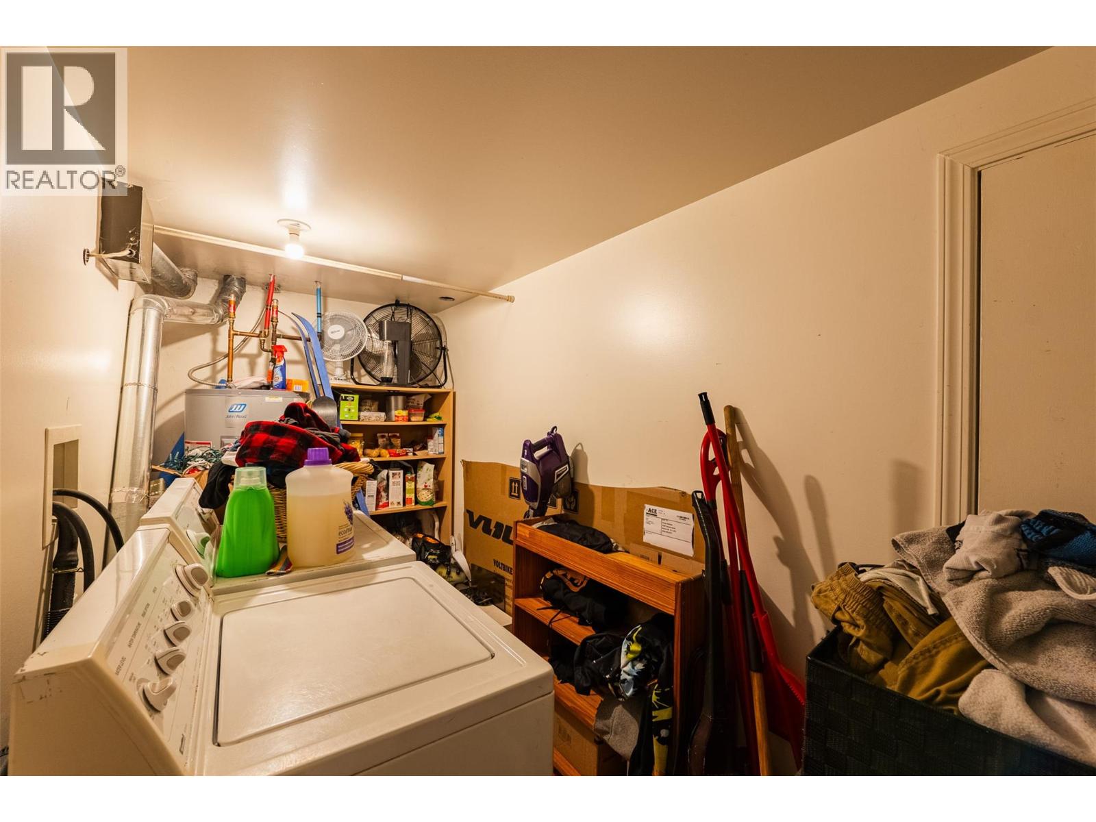 220-222 Vernon Street, Nelson, British Columbia  V1L 4E2 - Photo 58 - 10400573